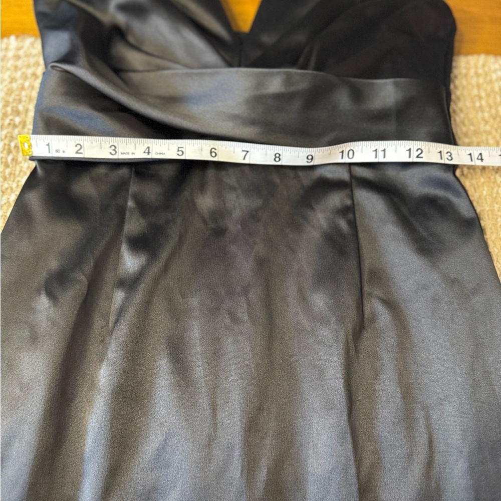 Black Satin Bodycon Cocktail Dress Quiet Luxury Date Night Midi 4 - Picture 9 of 9